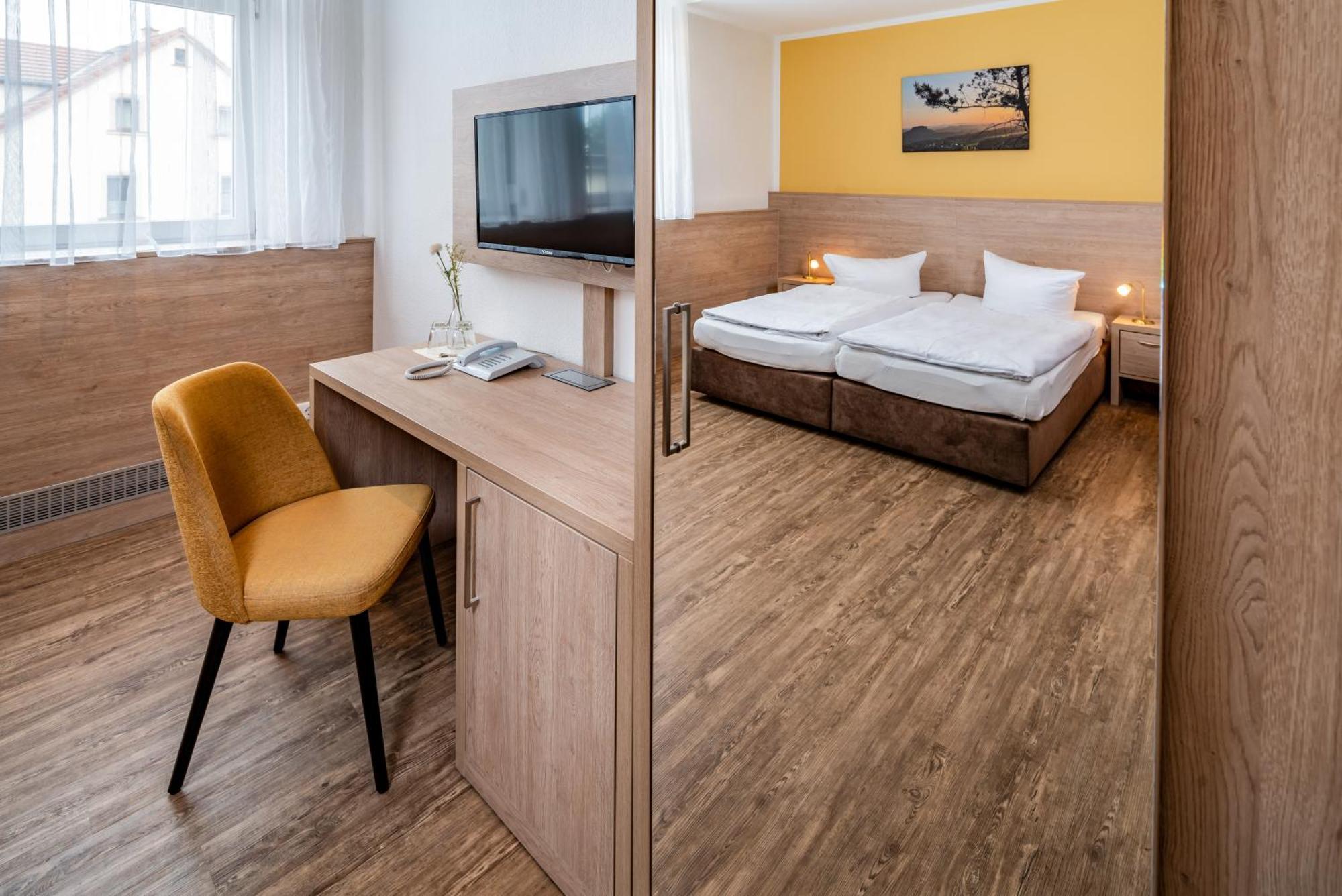 Hotel Zur Post Pirna Buitenkant foto